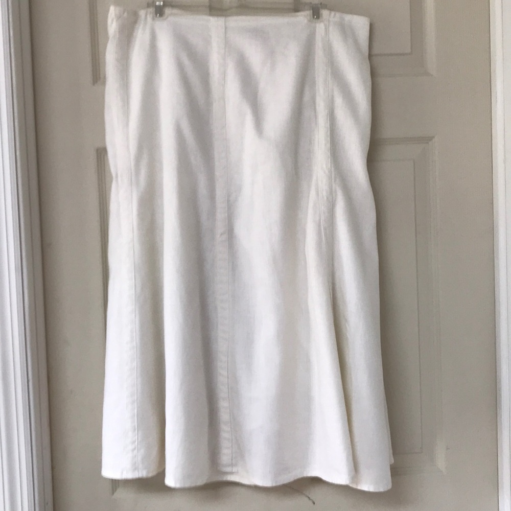 Lovely, long CjBanks skirt 18W Bundle & Save!